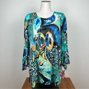 Fashion Caribe Colorful 3/4 Sleeve Artsy Floral Top